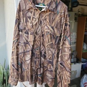 Cabela Advantage Wetlands Camo shirt